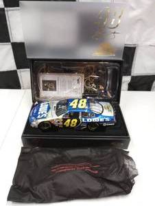 lot 180 image: Nascar Owners Elite 124 Scale Jimmy Johnson #48 Die Cast Car