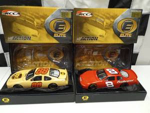 lot 200 image: RCCA  Action Elite 124 Scale  Die Cast Cars