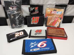 lot 231 image: Assorted Nascar Mens Wallets