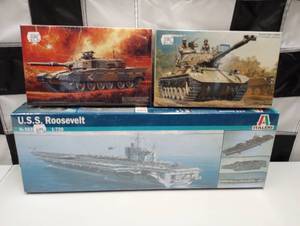 lot 253 image: Fujimi Tank And Italeri Ship Plastic Model Kits
