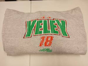 lot 320 image: Nascar Chase Authentic J.J Yeley #18   Large  Adult Sweatshirts  JGR Sample