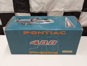 lot 351 image: Exact Detail Pontiac 400 Firebird 118 Scale Die Cast Car