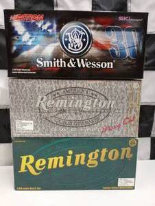 lot 364 image: Action Racing 24th Scale Die Cast Cars