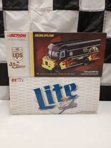 lot 373 image: Action Racing 24th Scale Die Cast Cars