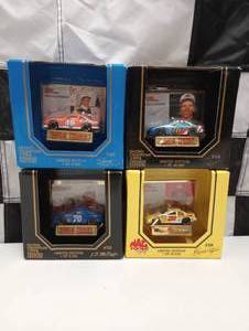 lot 379 image: Racing Champions 1994 Premier Edition 164th Scale Die Cast Cars