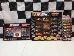 lot 384 image: Racing Champions Nascar 164th Scale Die Cast Multi Pack Cars
