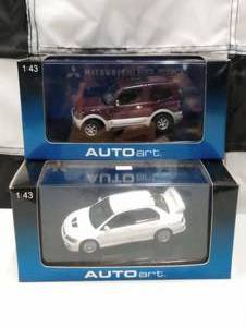 lot 391 image: Autoart 143rd Scale Die Cast Cars