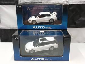 lot 393 image: Autoart 143rd Scale Die Cast Cars