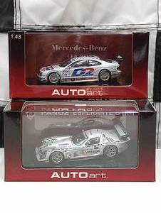 lot 398 image: Autoart 143rd Scale Die Cast Cars