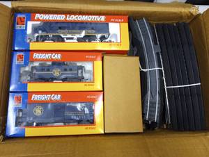 lot 467 image: Life Like HO Scale Smith And Wesson Express Train