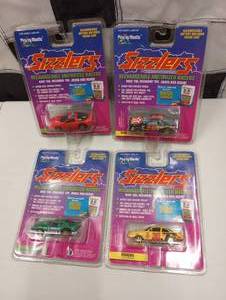lot 473 image: Playing Mantis Sizzlers Rechargeable Motorized Racers