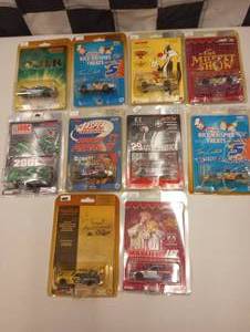 lot 481 image: Assorted Action Racing 164th Scale Die Cast Cars