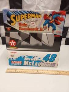 lot 513 image: Action Racing 124th Scale Die Cast Cars