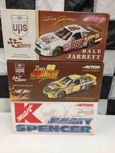 lot 516 image: Action Racing 124th Scale Die Cast Cars