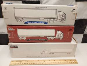 lot 530 image: Assorted 164th Scale Die Cast Transporters