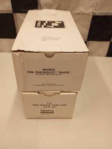 lot 534 image: Ertl AMT Plastic Dealer Models