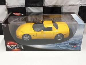 lot 568 image: Hot Wheels Collectibles C5 Corvette 118th Scale Die Cast Car