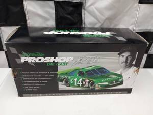 lot 575 image: Ertl Collectible 2000 Edition Proshop 118th Scale Die Cast Car