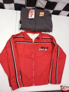 lot 607 image: Chase Authentics  Size 7 Dale Earnhardt #8 Jacket