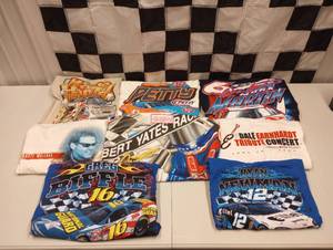 lot 615 image: Assorted Nascar  Adult Large T-Shirts