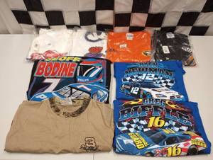 lot 617 image: Assorted Nascar  Adult Large T-Shirts