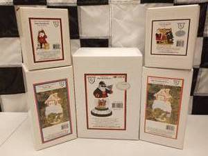 lot 649 image: Assorted Nascar Christmas Figures & Ornaments.