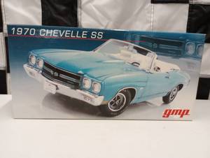 lot 687 image: gmp 1970 Chevelle SS 118th Scale Die Cast Car