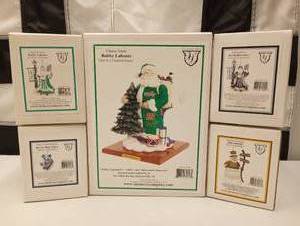lot 639 image: Assorted Nascar Christmas Figures & Ornaments.
