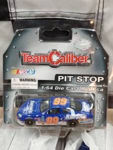 lot 728 image: Lot Of (24) Team Caliber Pit Stop #9 Waltrip 164th Scale Die Cast Cars
