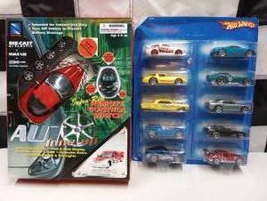 lot 780 image: Hot Wheels & 132 Auto Tune Up Remote Control Car