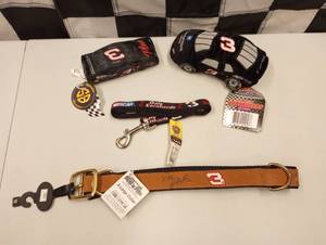 lot 802 image: Nascar Dale Earnhardt Sr.  Collars & Miscellaneous