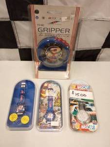 lot 804 image: Nascar Gripper Alarm Clock & Watches