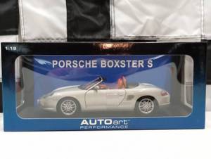 lot 916 image: Autoart 118 Scale Die Cast Porsche Boxster S