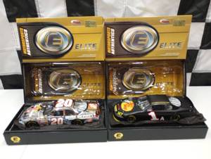 lot 926 image: Motorsports Authentics Elite 124 Scale Die Cast Cars Martin Truex Jr. & Tony Stewart