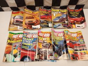 lot 954 image: Vintage Car Magazines