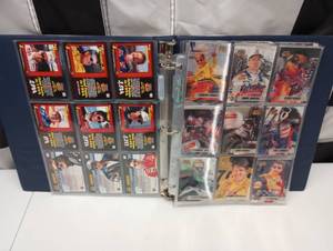 lot 957 image: 1996 Pinnacle Speed Flix Trading Cards