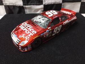 lot 988 image: Autographed Carl Edwards Team Caliber 124 Die Cast Car