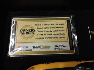 lot 991 image: Autographed Matt Kenseth Team Caliber Owners Series 124 Die Cast Car