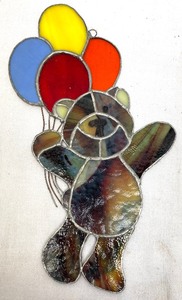 lot 109 image: Adorable Bears with Balloons Stained Glass Art