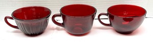 lot 118 image: Vintage Ruby Red Cups and Saucers