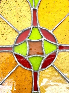 lot 140 image: Vintage Floral Circular Stained Glass Art