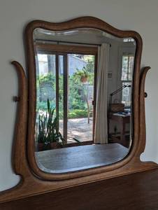 lot 5A image: Vintage Curved Oak Mirrored Dresser