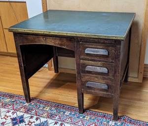 lot 7 image: Vintage Wood Desk