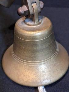lot 57 image: Brass Hanging Bell