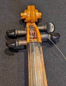 lot 167 image: Vintage Violin