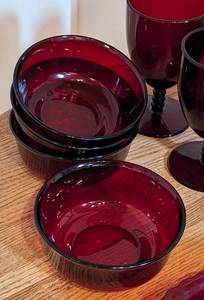 lot 175 image: Assorted Vintage Ruby Red Glass Dishes