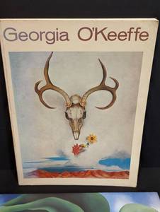 lot 176 image: Pair with Georgia OKeeffe Coffee Table Books