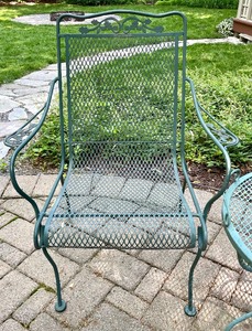 lot 17 image: Forest Green Metal Table and Two Chairs