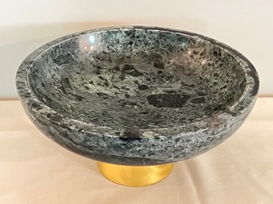 lot 38 image: Pedestal Marble Bowl
