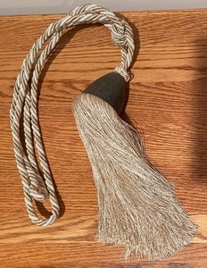 lot 150 image: Terrific Tassels